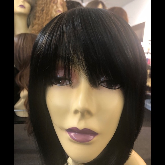 bob black wig ASK IF IM IN STOCK I SELL FAST main image 4